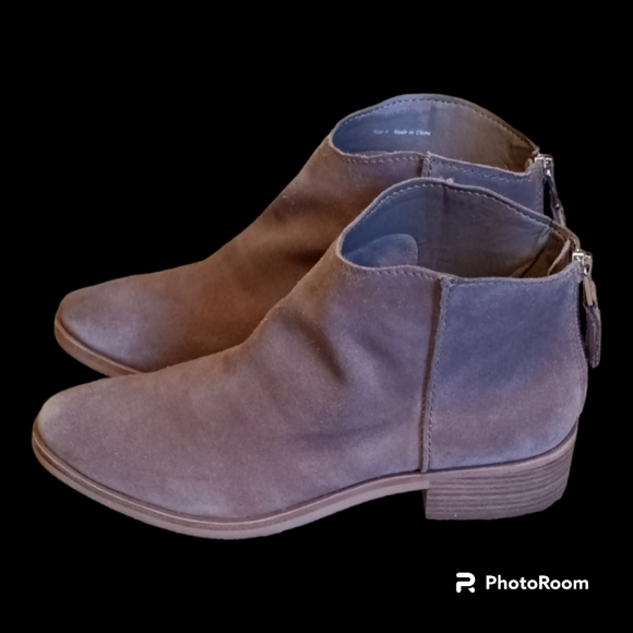 Dolce Vita Tan Suede Ankle Boots - Picture 3 of 8